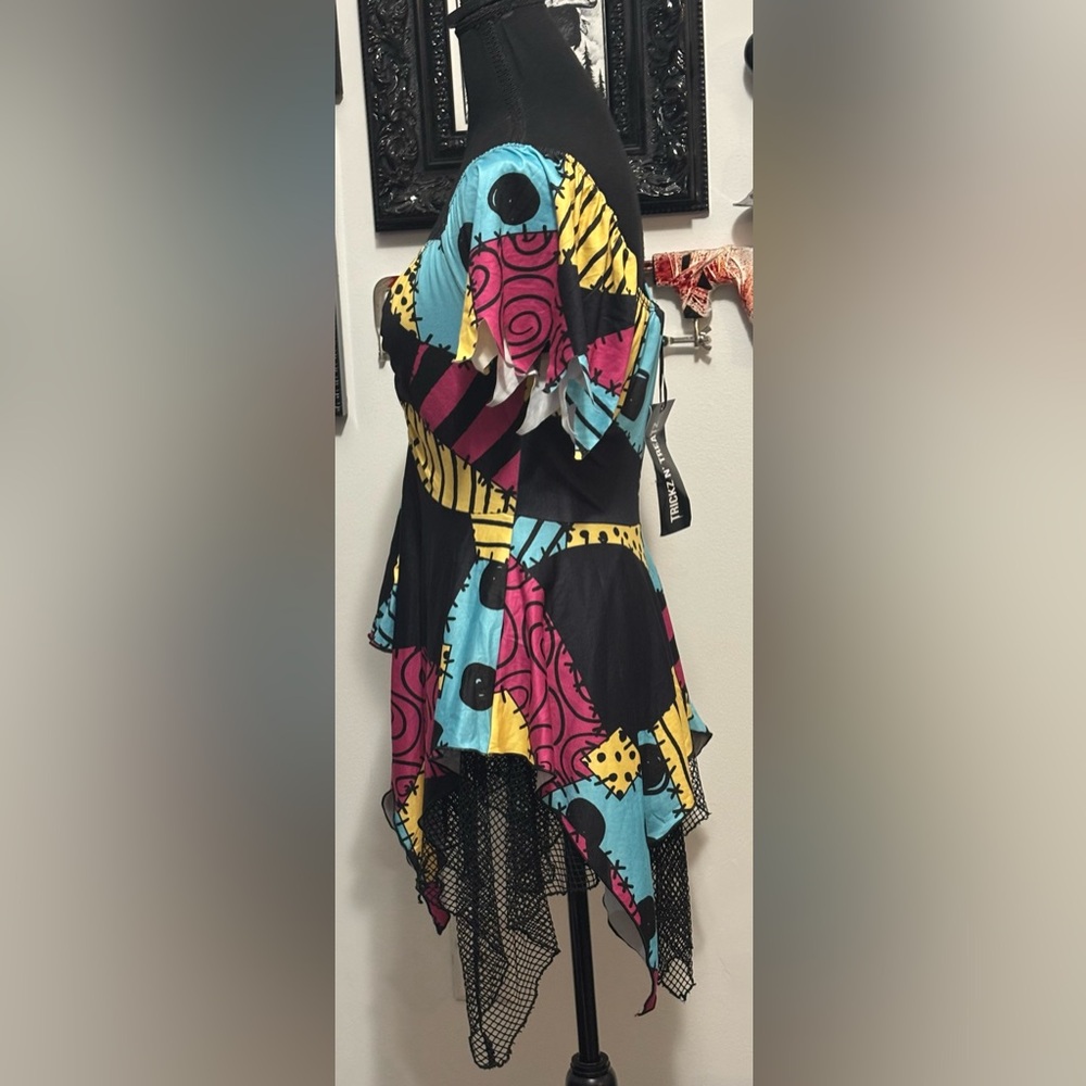 NWT Dolls Kill / Trickz N’ Treatz Sally Nightmare Before Christmas Dress - Picture 3 of 4